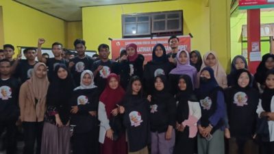 Relawan Ganjar NTT Beri Edukasi Penyusunan Skripsi Bagi Mahasiswa