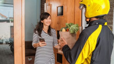 Percepat Pelayanan, Maxim Kupang Hadirkan ‘Delivery Xpress’ Untuk Memberikan Kemudahan Bagi Pengguna, Simak!
