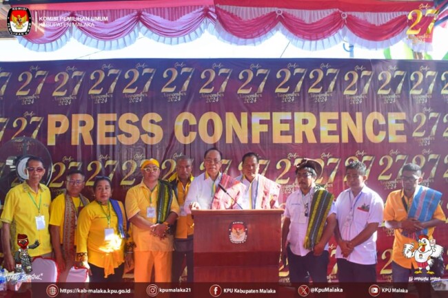 Pasangan Calon Bupati dan Wakil Bupati Malaka SBS-HMS adakan Konferensi Pers usai pendaftaran di KPU Malaka.Rabu 28/08/2024.