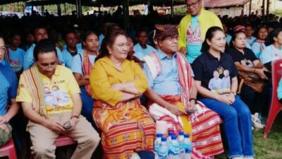 Inche Sayuna Ajak Masyarakat TTS Dukung Paket Melki-Johni di Pilgub NTT