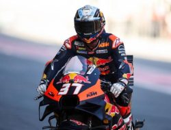 Pedro Acosta Desak Revisi Aturan Tekanan Ban MotoGP 2025 Setelah Penalti Kontroversial Maverick Vinales