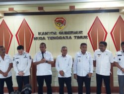 Gubernur Melki Laka Lena Umumkan Direksi dan Komisaris Baru Bank NTT