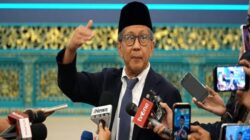 Rocky Gerung dan Jalan Baru Menuju Istana